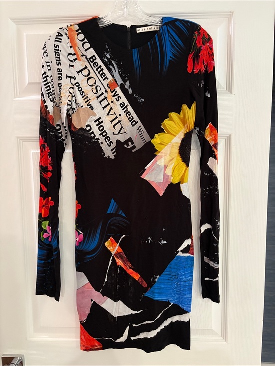 Alice + Olivia Dresses & Skirts - Alice + Olivia Black Multi Mixed-Print Long Sleeve Dress